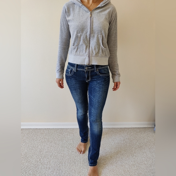 Vigold Low Rise Rhinestone Skinny Jeans - Picture 8 of 9